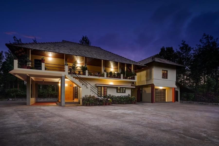 מדיקרי Coorg Bliss Estate Stay מראה חיצוני תמונה
