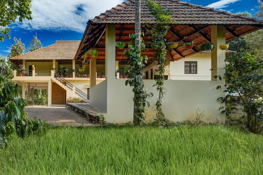 מדיקרי Coorg Bliss Estate Stay מראה חיצוני תמונה
