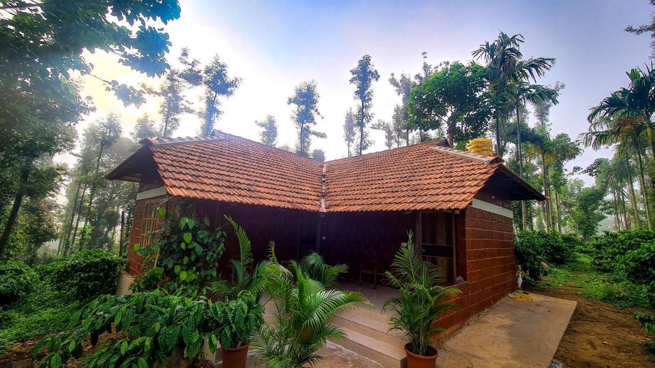 מדיקרי Coorg Bliss Estate Stay מראה חיצוני תמונה