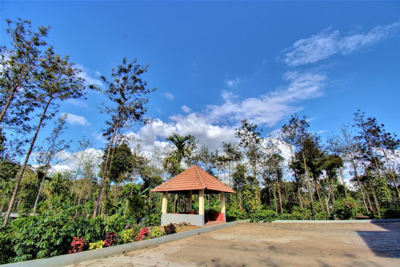 מדיקרי Coorg Bliss Estate Stay מראה חיצוני תמונה